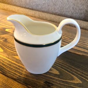 ROYAL DOULTON ~ Oxford Green Creamer